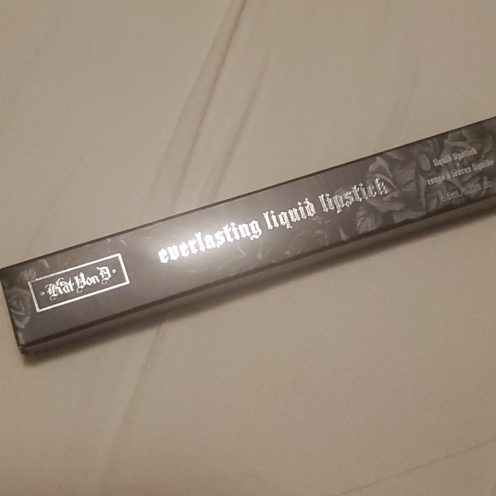 NEW BUT OPENED KAT VON D LIQUID LIPSTICK